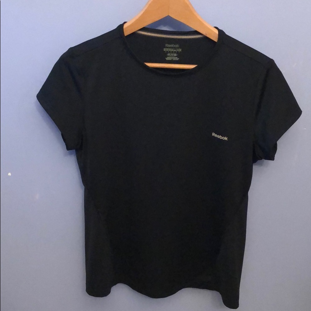 Reebok Play Dry Semi Fitted Short Sleeve Shirt -XL